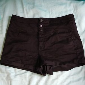 Highwaisted Shorts